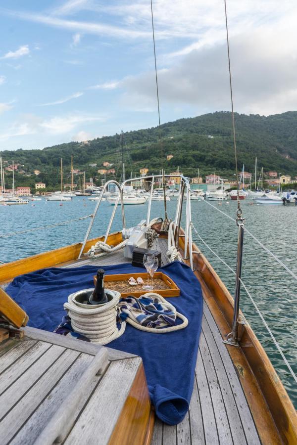 B&B Vela D'Epoca Parvati By Portido Porto Venere Exterior photo