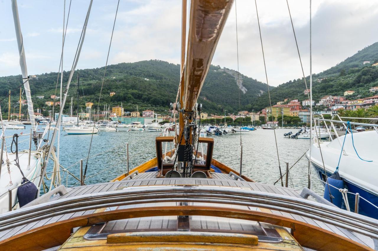 B&B Vela D'Epoca Parvati By Portido Porto Venere Exterior photo